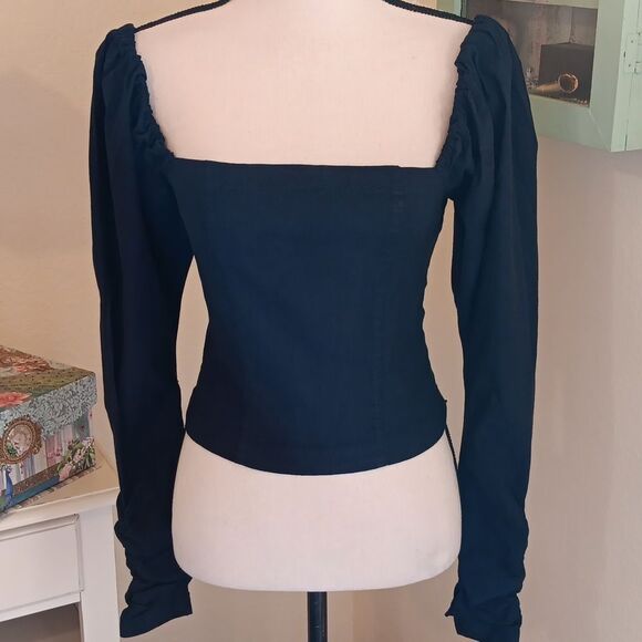 Maeve by Anthropologie Wynne Square Neck Blouse. Navy. Shirred Back Top. - Picture 2 of 13